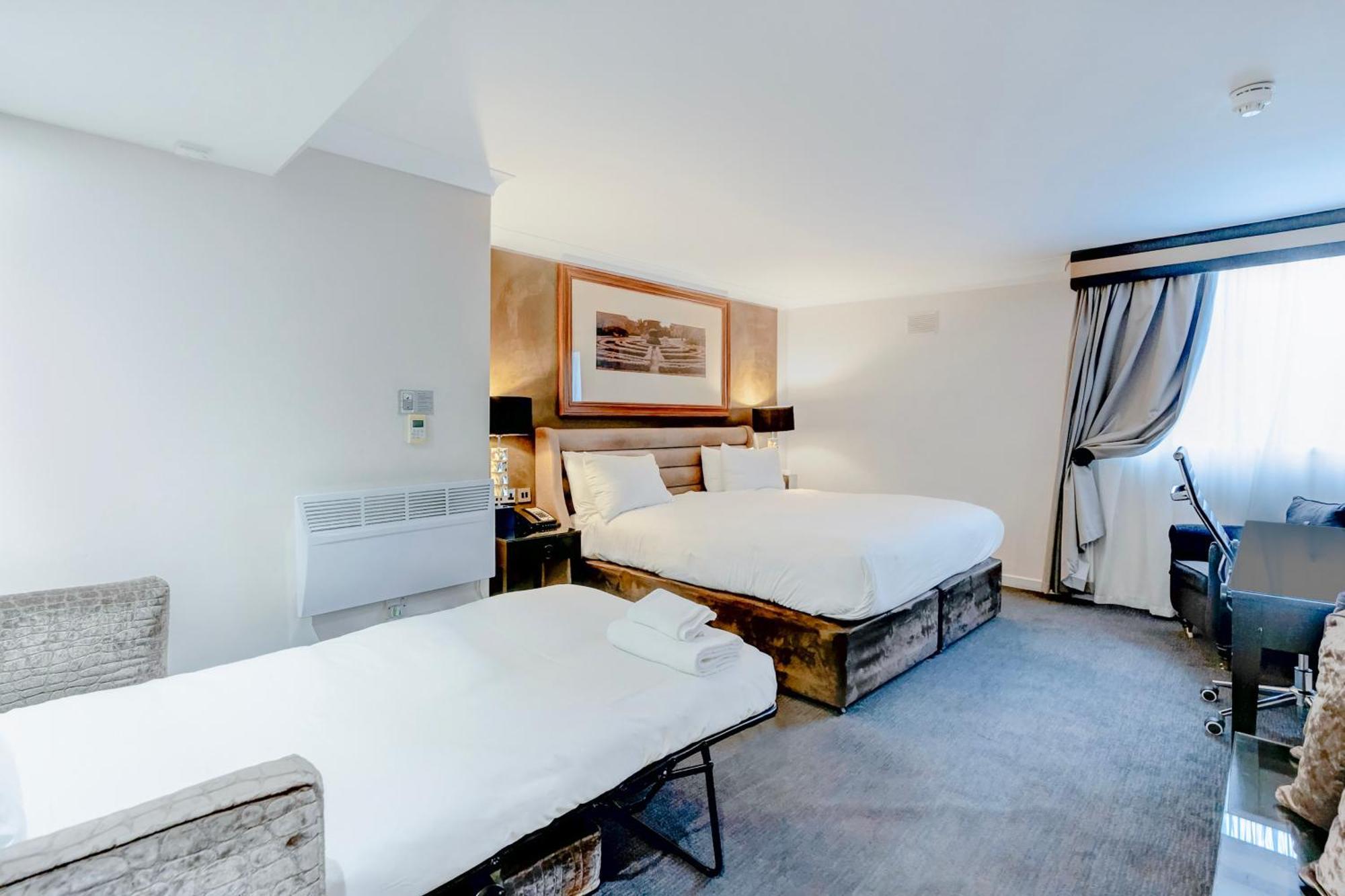 The Landmark Hotel And Spa Leisure Club A Palette Hotel 邓迪 外观 照片